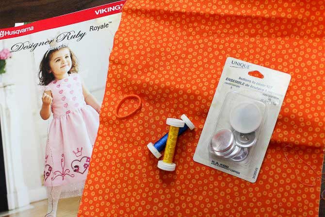 Tutorial: Machine Embroidered Fabric Bracelet