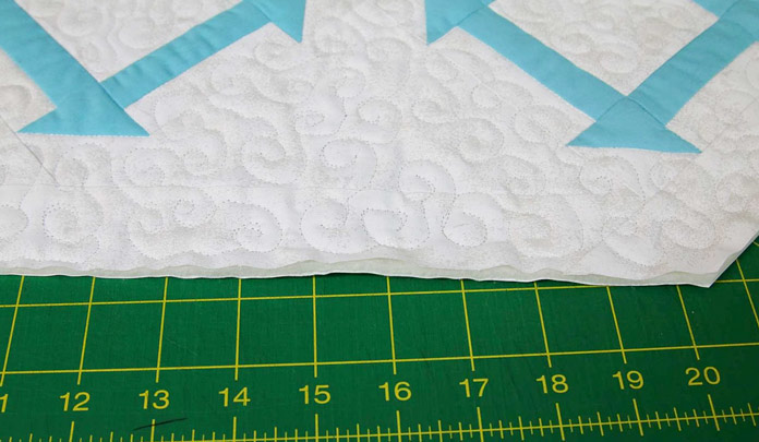 A puffy edge on the trimmed table runner