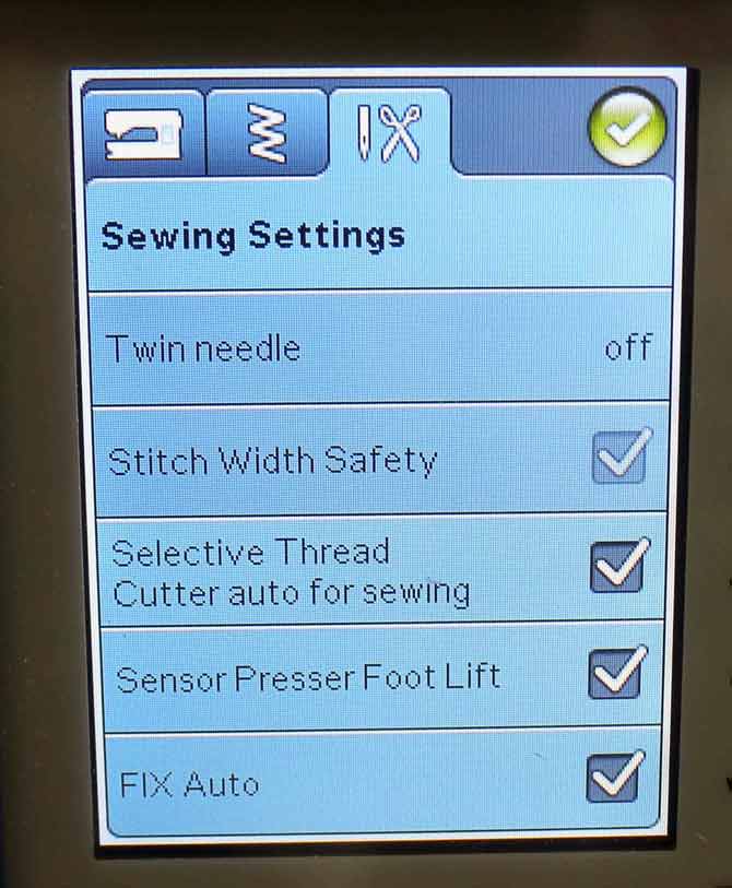 Stitch Width Safety is automatically switched on when the single hole throat plate is installed