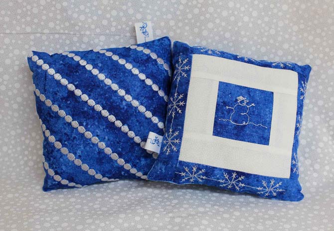 Mini cushions, made with decorative stitches on the Husqvarna Viking Sapphire 960Q