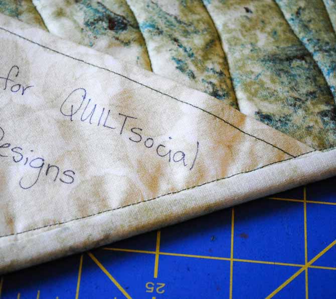 How to make a quilt label using permanent marking pens - QUILTsocial