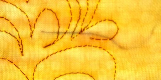 2 ways to manage loose threads with tools from Clover and UNIQUE