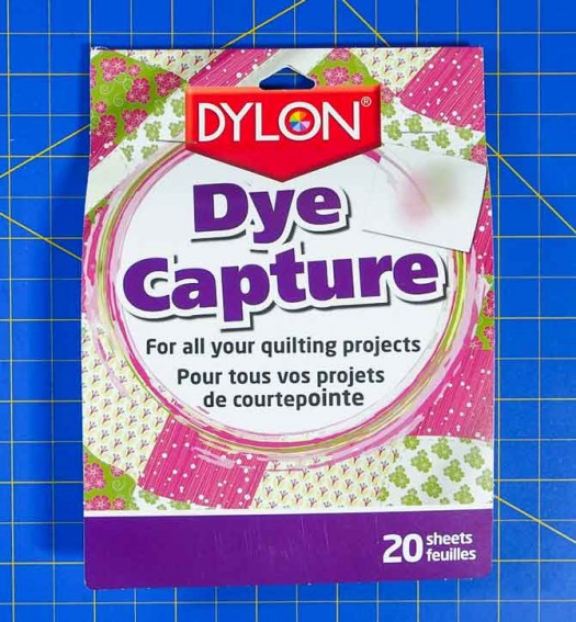 Package of dye capture sheets