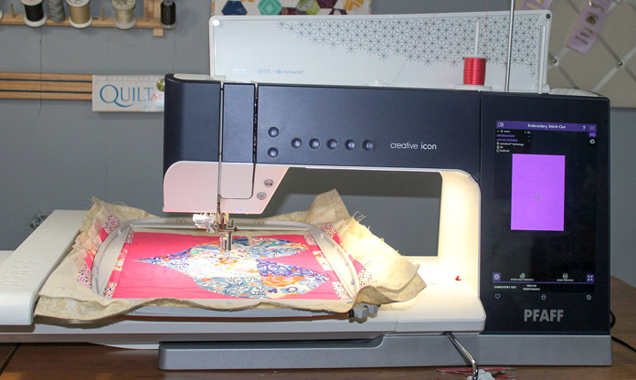 How you can make your free motion quilting look amazing using the PFAFF creative icon!