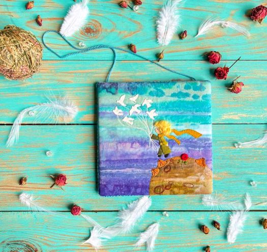 Always a Dreamer Wall Art pattern from ANPTmag Issue 62; photo by Olesya Lebedenko for ANPTmag