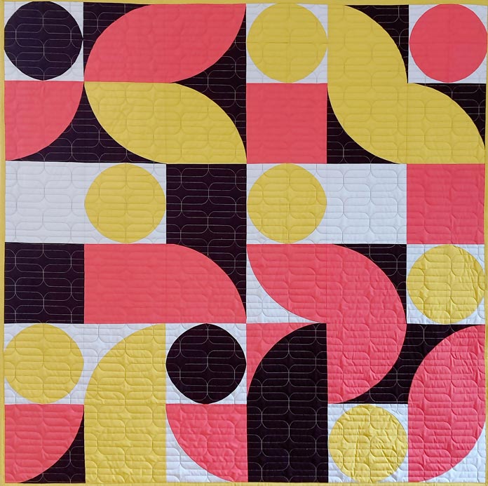 ’60s Curves Quilt by Monika Henry for ANPTmag Issue 68; photo by Monika Henry for ANPTmag