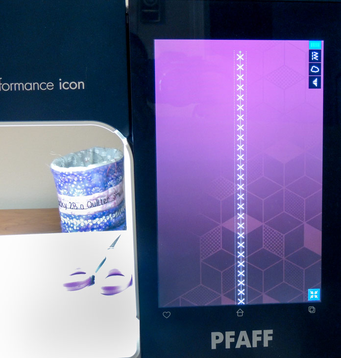 The PFAFF performance icon has a large Multi-Touch Screen