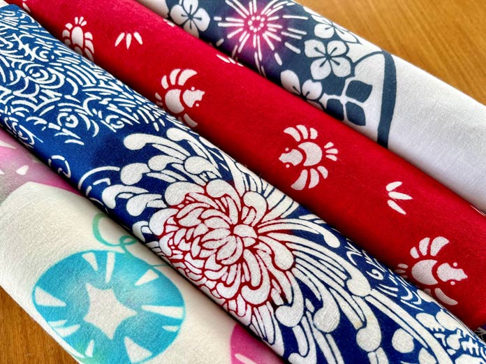 A variety of modern and vintage yukata cottons from Heather McArthur’s collection used in making My Japanese Garden Wall Art for ANPTmag Issue 61; photo by Heather McArthur for ANPTmag