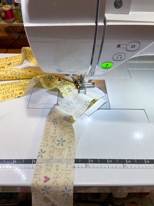 4 steps to adding a floating block border to your quilt top [easy