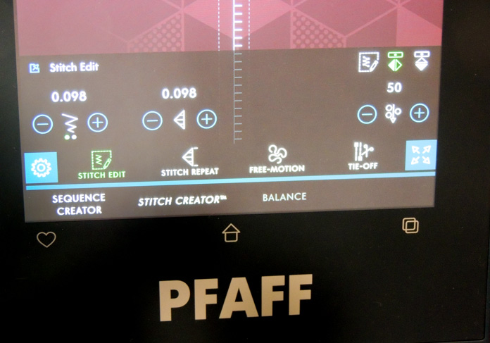 The Multi Touch Screen on the PFAFF performance icon