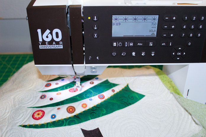 Stitching a Christmas tree design using the PFAFF creative ambition 640 sewing machine