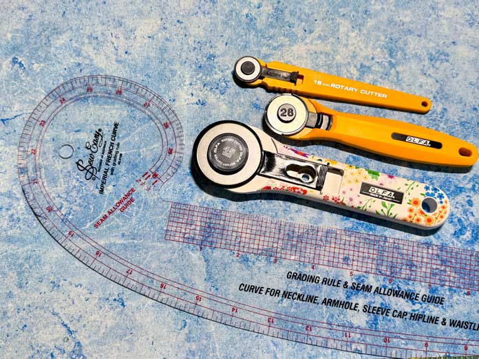 OLFA 45mm, 18mm and 28mm rotary cutters with the Sew Easy French curve 