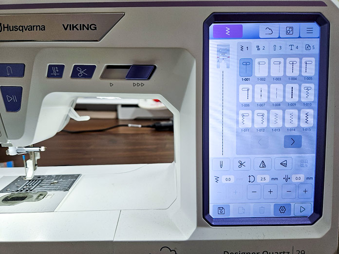 A screen on a computerized sewing machine; Husqvarna VIKING Designer Quartz 29, mySewnet Machine Embroidery Software