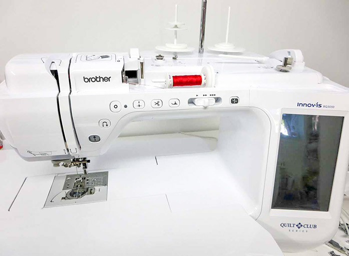 Brother ScanNCut SDX225, Brother BQ3050 sewing machine, Brother brayer, Brother spatula, Brother standard tack cutting mat