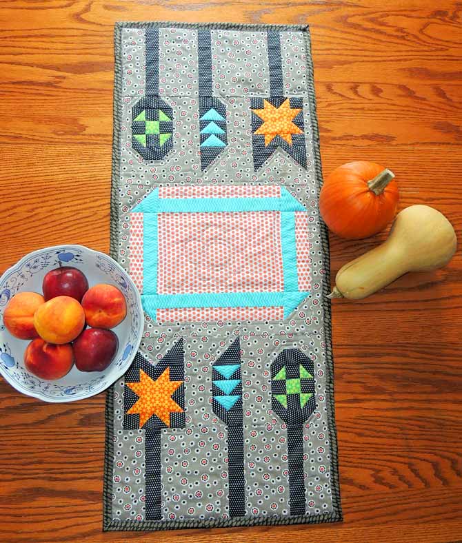 quilted table runner seasonal decor free pattern