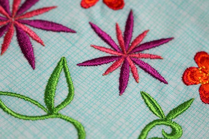 Machine embroidery with Splendor rayon